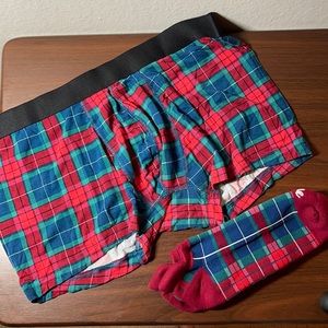 NWNT Trunk Undies & Ankle Socks